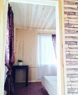 Гостиница Guest House Andreevshchina Волхов Бюджетный двухместный номер с 2 отдельными кроватями-16